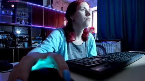 Ella online show from February 5, 2025, 6:46 am