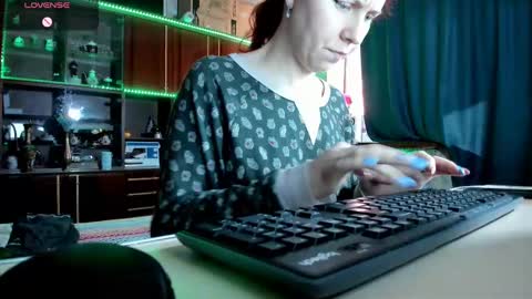 Ella online show from February 15, 2025, 11:50 am