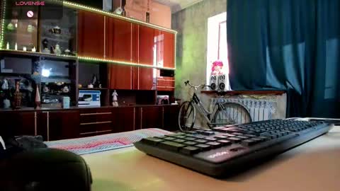 Ella online show from February 17, 2025, 12:16 pm