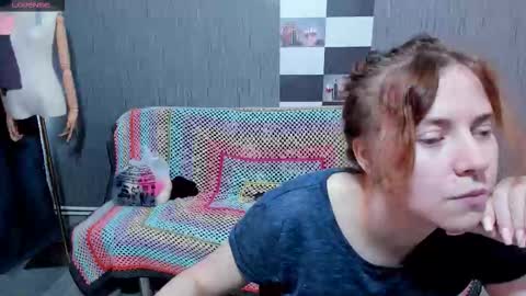 Ella online show from September 23, 2025, 7:11 am