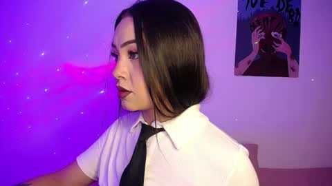 Snapshot of paariss_ chatting on June 26, 2026, 12:15 am Paris online show from June 26, 2026, 12:15 am