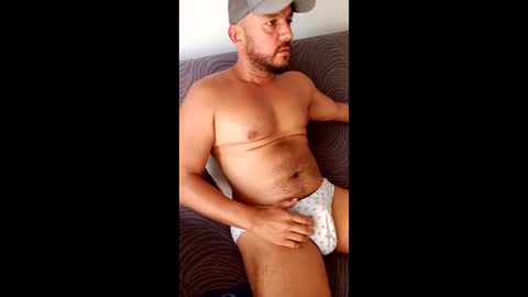 pablo_rico_00 online show from May 14, 2026, 6:47 pm