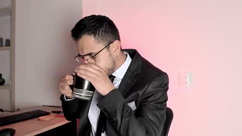 pablo rincon95 online show from December 25, 2024, 11:43 am