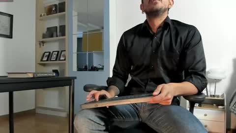 Snapshot of pablo_rincon95 chatting on June 6, 2026, 11:48 am pablo rincon95 online show from June 6, 2026, 11:48 am