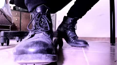 Pablo Meness online show from April 30, 2026, 1:06 pm