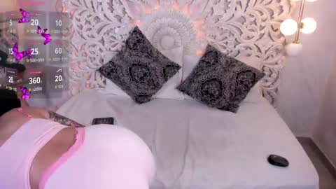 PaIIgePeach online show from February 1, 2026, 12:37 pm