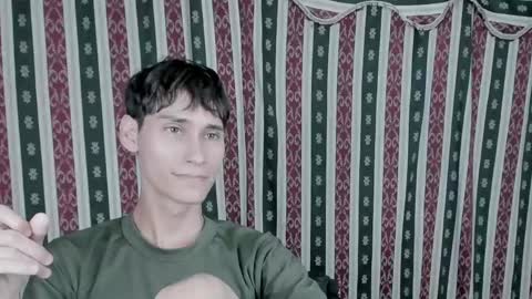 Snapshot of paimon_goetia chatting on April 9, 2026, 6:46 pm Alexander Grigori online show from April 9, 2026, 6:46 pm