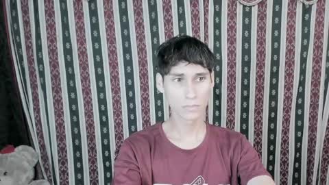 Snapshot of paimon_goetia chatting on May 4, 2026, 12:39 am Alexander Grigori online show from May 4, 2026, 12:39 am