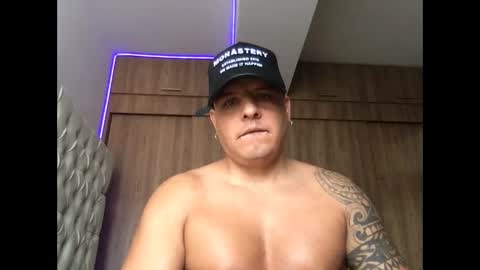 paisaexotico online show from October 31, 2025, 9:05 pm