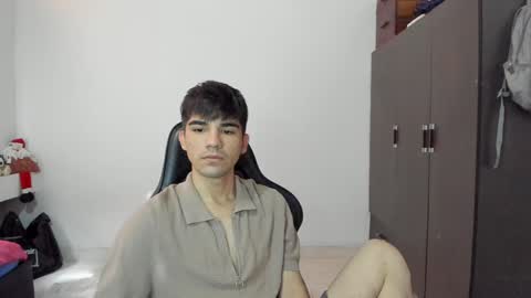 pakun_ online show from December 10, 2024, 3:01 pm