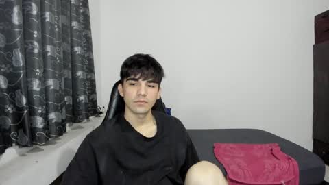 pakun_ online show from January 16, 2025, 1:16 am