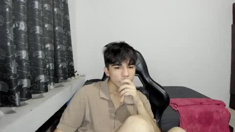 pakun_ online show from January 18, 2025, 11:44 pm