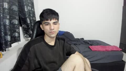 pakun_ online show from February 14, 2025, 1:23 am