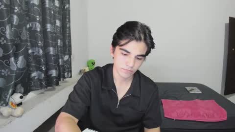 pakun_ online show from September 23, 2025, 5:21 am