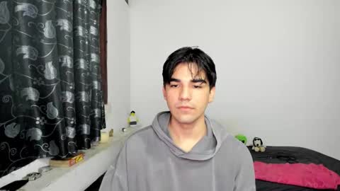 pakun_ online show from October 12, 2025, 2:10 am