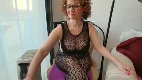 Snapshot of palaustudio chatting on April 3, 2026, 8:34 am Merce online show from April 3, 2026, 8:34 am