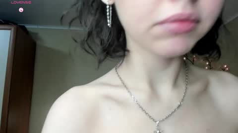 Snapshot of palmafrye chatting on May 11, 2026, 5:57 am Londa online show from May 11, 2026, 5:57 am