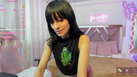 palmerfox_tay online show from January 24, 2025, 5:21 pm