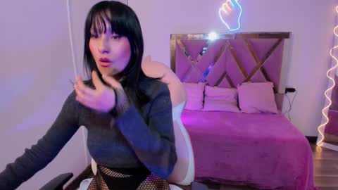 palmerfox_tay online show from January 26, 2025, 3:47 pm