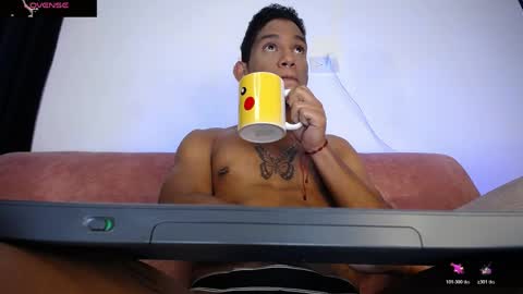 Palo Santo online show from April 12, 2026, 7:46 am