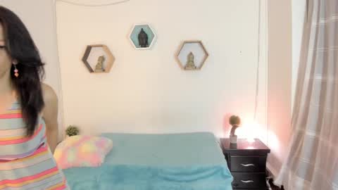 Paloma  online show from March 2, 2025, 5:36 pm