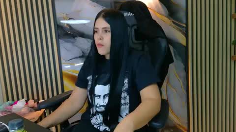 Pam online show from September 11, 2025, 4:51 pm