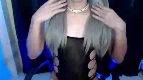 pamela031990 online show from November 10, 2025, 5:17 am