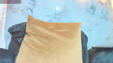 pamela_ambrosia1 online show from February 26, 2025, 3:19 pm