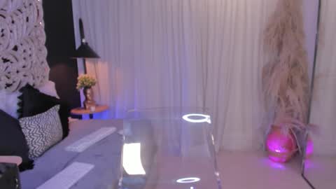 pamela online show from October 25, 2025, 4:20 am