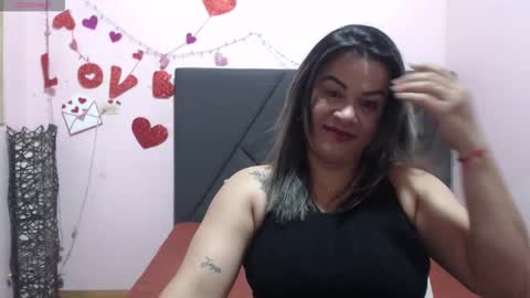 pamela_echeverria online show from April 21, 2026, 11:16 am