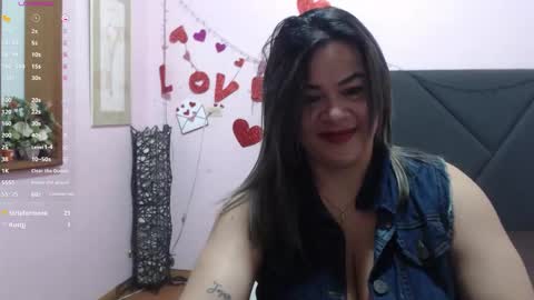 Snapshot of pamela_echeverria chatting on April 29, 2026, 11:14 am pamela_echeverria online show from April 29, 2026, 11:14 am