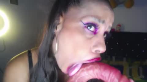 PAMELA online show from December 4, 2025, 7:22 pm