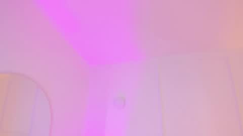 Manuela online show from November 14, 2025, 11:42 am