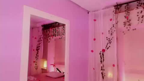  P A M  online show from September 12, 2025, 5:29 am