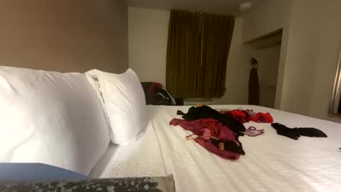pamelacameltoe online show from June 6, 2026, 5:12 am