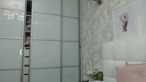 Pamella online show from January 5, 2026, 5:27 pm