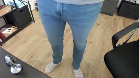 Snapshot of pampersandspanking chatting on February 10, 2026, 3:49 pm pampersandspanking online show from February 10, 2026, 3:49 pm