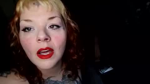 pandamistres online show from February 19, 2026, 6:26 pm