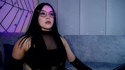 pandora__1 online show from October 19, 2025, 11:38 pm