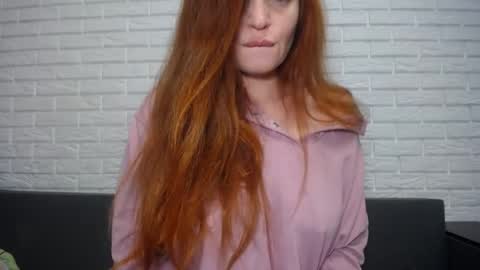 Lolo online show from February 9, 2025, 8:11 am