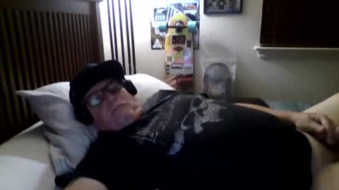 panos online show from November 1, 2025, 3:08 am