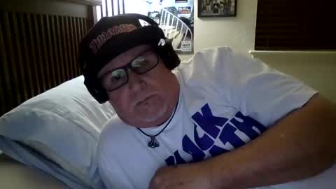 panos online show from April 26, 2026, 6:55 am