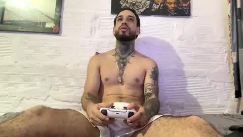 Snapshot of panthers_room chatting on May 26, 2026, 8:27 pm panthers_room online show from May 26, 2026, 8:27 pm