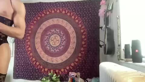 Snapshot of pantiesofthefae chatting on February 13, 2025, 5:54 pm Pantiesofthefae online show from February 13, 2025, 5:54 pm