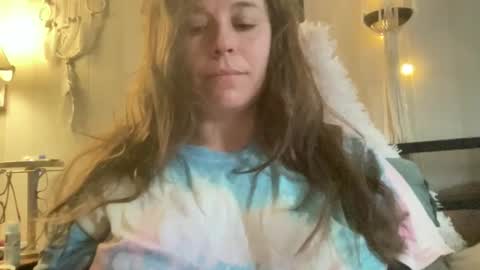 Snapshot of pantiesofthefae chatting on June 7, 2026, 10:41 am Pantiesofthefae online show from June 7, 2026, 10:41 am