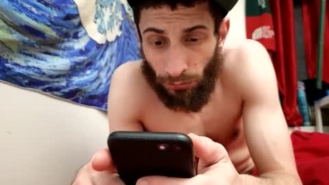 PantsLessTraveler online show from December 19, 2024, 4:02 am