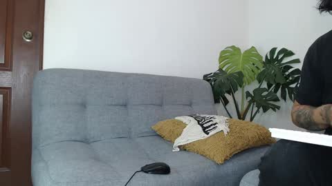 pantyhose_xxx_ online show from December 3, 2024, 4:17 pm