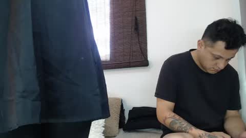 Snapshot of pantyhose_xxx_ chatting on May 20, 2026, 4:13 pm pantyhose_xxx_ online show from May 20, 2026, 4:13 pm