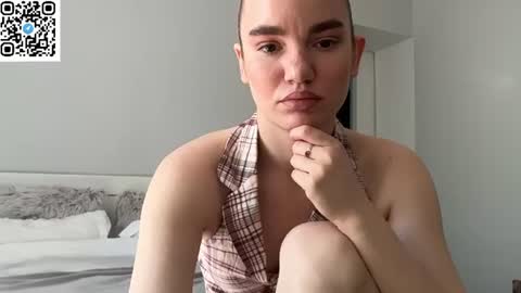 Snapshot of pantykrist chatting on July 18, 2026, 1:04 pm Kristina Kriss online show from July 18, 2026, 1:04 pm