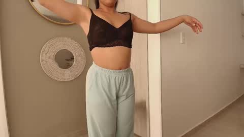 paoguerrax354 online show from February 8, 2026, 2:31 pm